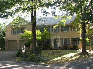 15517 Ambiance Dr, Gaithersburg, MD 20878