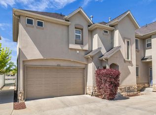 10782 S Wyngate Park Dr, South Jordan, UT 84095
