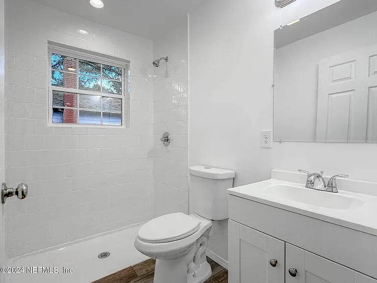 2220 Flesher Ave — Photo 17