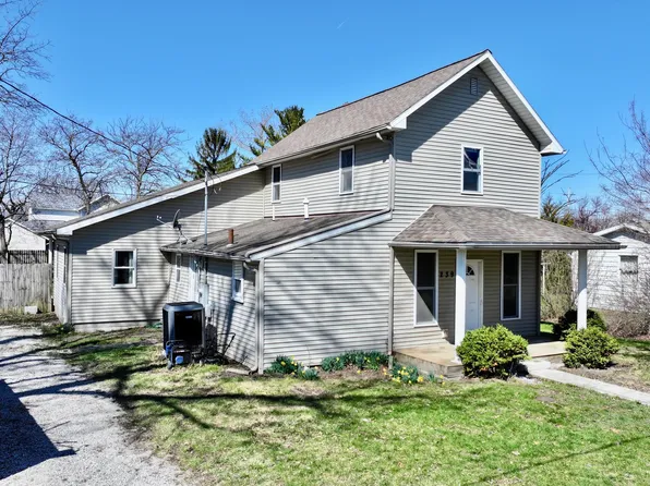 239 N 2nd St, Portage, OH 43451