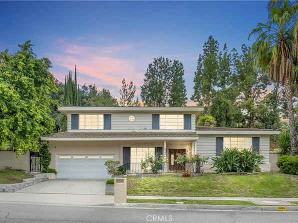 22406 Dardenne St, Calabasas, CA 91302