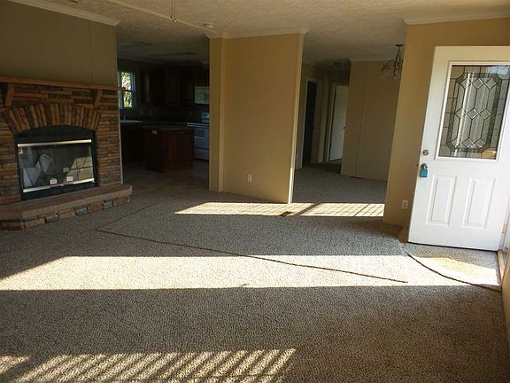 4th image of 143 Voyles Dr