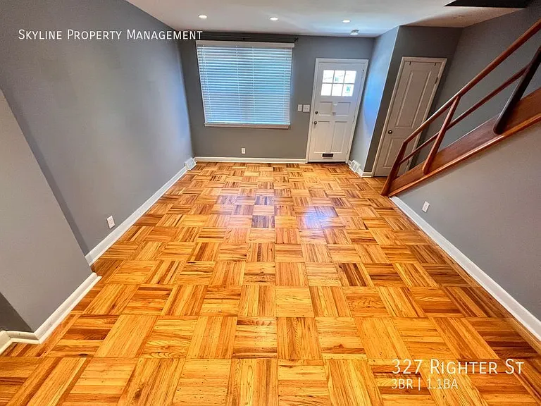 327 Righter St — Photo 5