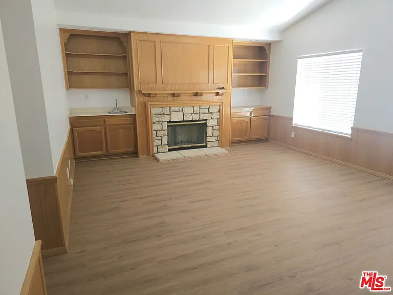 19512 Kilfinan St — Photo 14