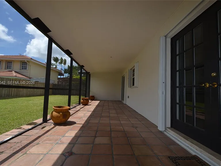 5785 SW 89th Ave — Photo 11