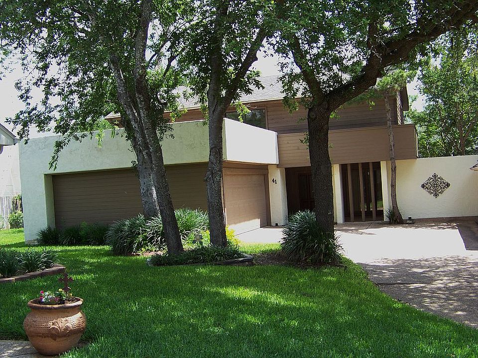 1st image of 41 Sugar Creek Pl