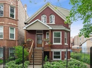 869 N Francisco Ave, Chicago, IL 60622