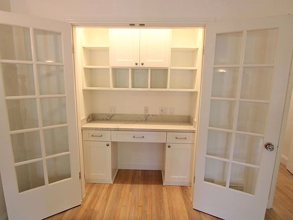 3rd image of 443 N Sycamore Ave APT 101