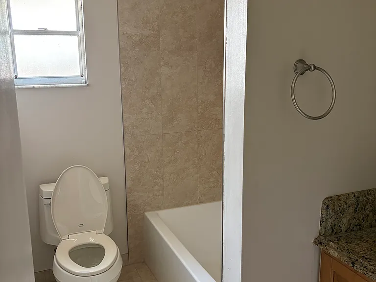4714 Fox Hunt Dr — Photo 10