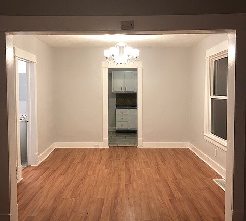 3rd image of 2038 W 103rd St #1