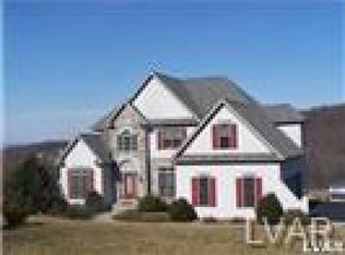145 W Butternut Rd, Hellertown, PA 18055
