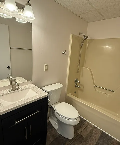 Full Bath