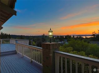 1006 Sequalish St, Steilacoom, WA