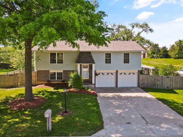 5400 E Teton Dr, Columbia, MO 65201