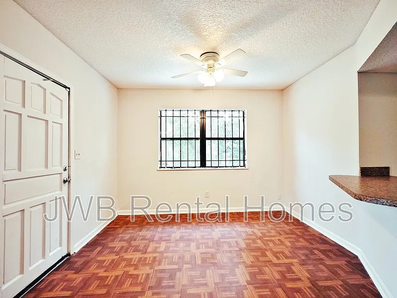 Paxon — Photo 4