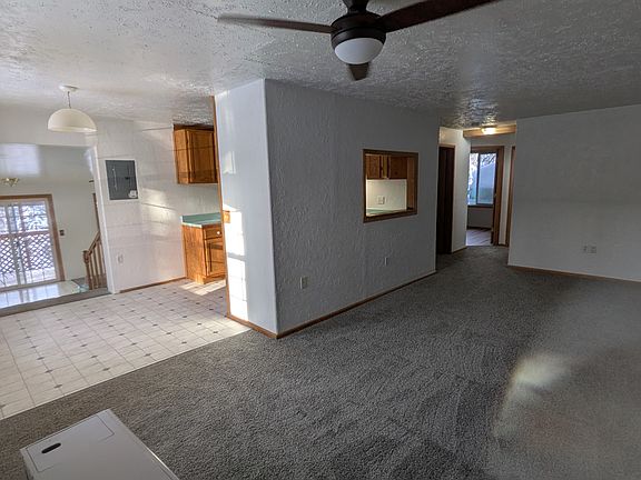 5th image of 1549 Riffle Board Rd