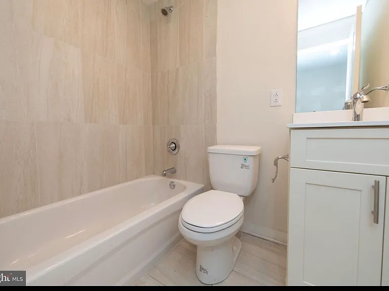 2663 Amber St — Photo 13