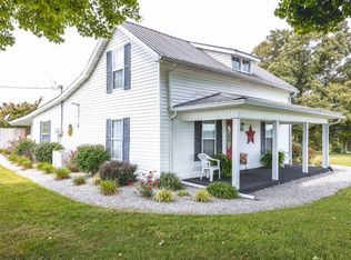 585 Loveless Rd, Science Hill, KY 42553