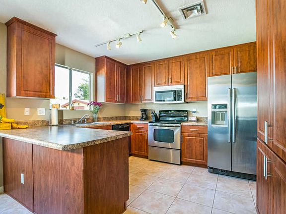 4th image of 4612 W Gail Dr