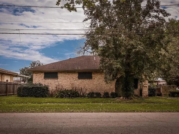 875 Avenue D, Westwego, LA 70094