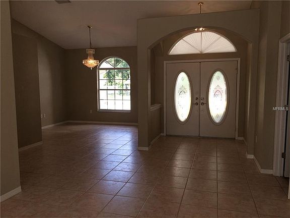 4th image of 22430 Stillwood Dr
