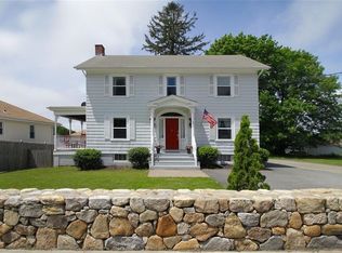 92 W Main Rd, Middletown, RI 02842