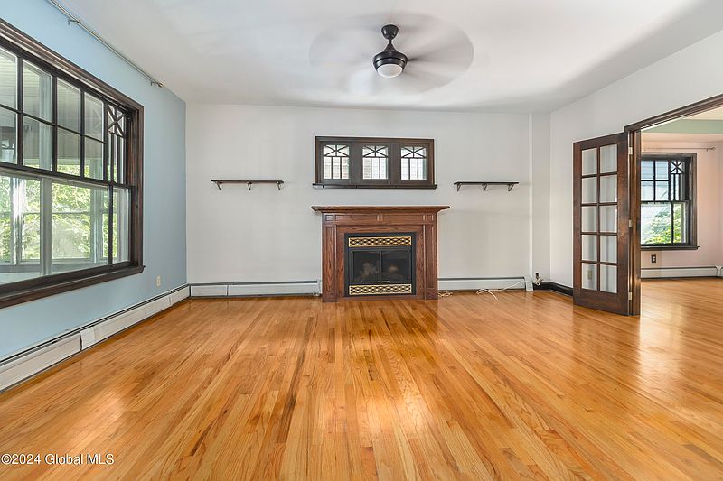 5th image of 9 Homestead Avenue