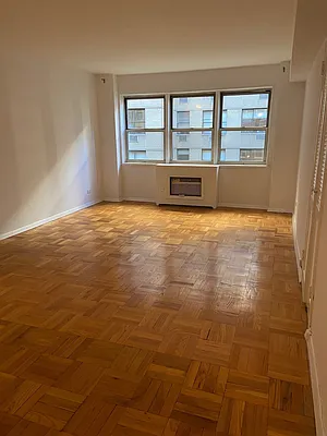 Rented by Walter & Samuels Inc | media 10