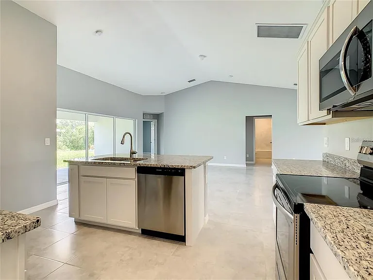 27307 Tierra Del Fuego Cir — Photo 14