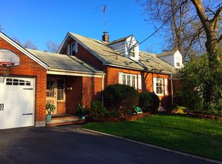 956 Main St, Fords, NJ 08863