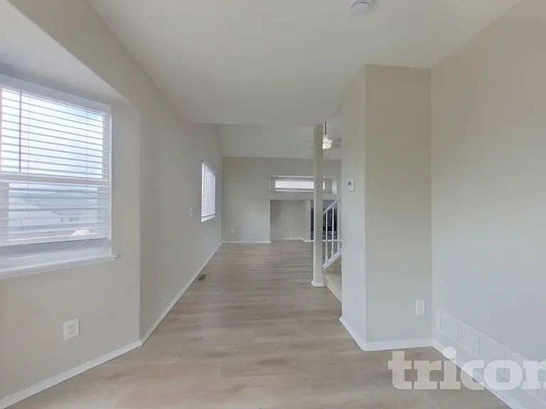 5119 Chaise Dr — Photo 5
