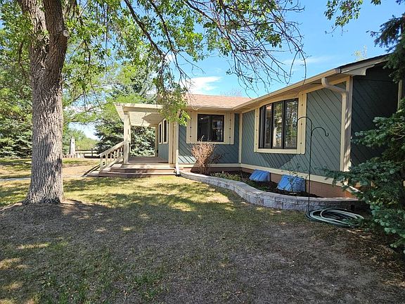 3rd image of 1100 1st St