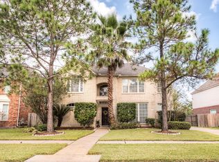3003 Brookview Dr, Pearland, TX 77584