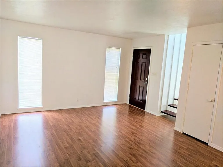 6240 Wheaton Dr #6242 — Photo 5