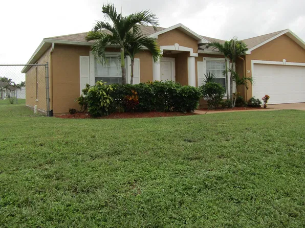 314 SW Log Dr, Port Saint Lucie, FL 34953