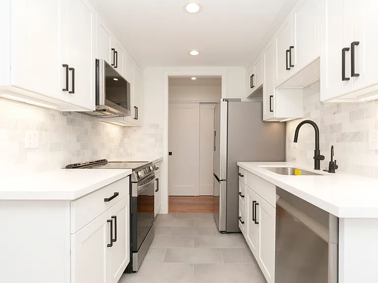 Park Haven Apartments — Photo 9