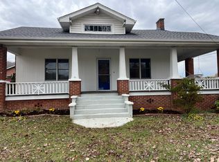 122 Old Stateline Rd, Elizabethton, TN 37643