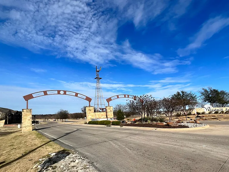 Windmill Farm community entrance