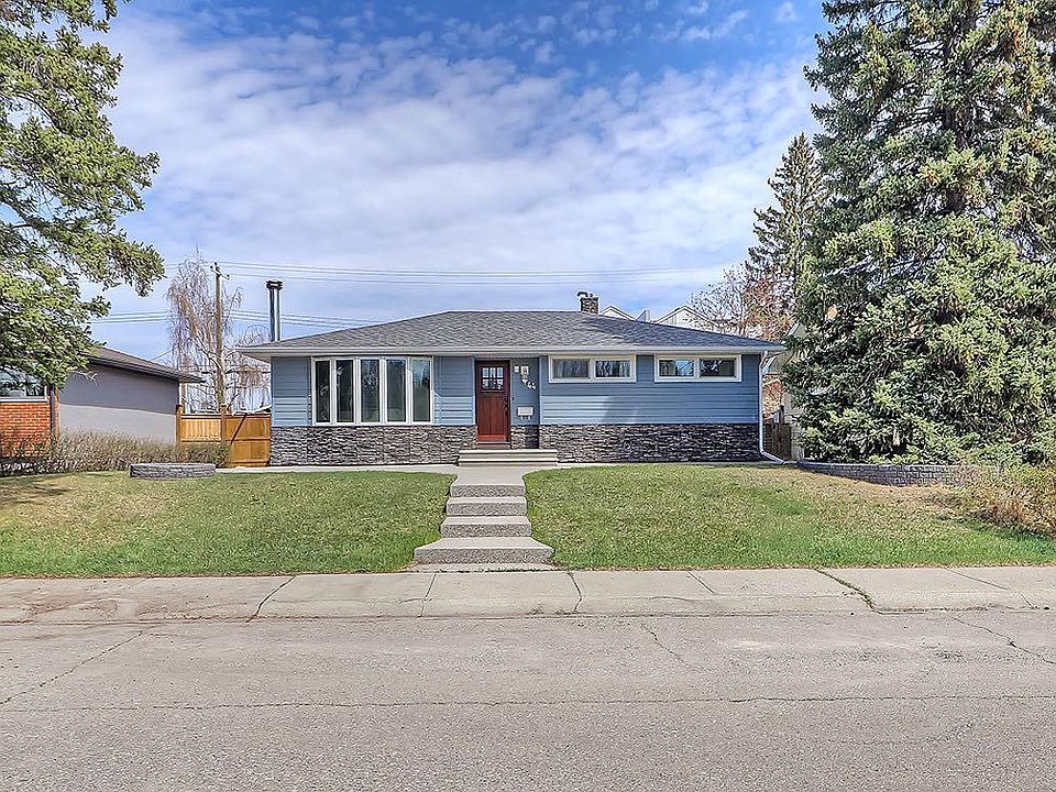 1st image of 44 S Granlea Pl SW