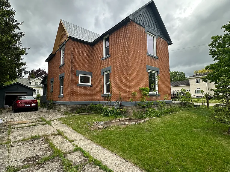 302 W Lincoln Ave #1A — Photo 9