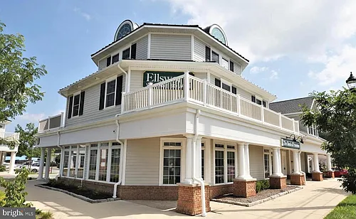11 Cranbury Rd #1 Photo 1