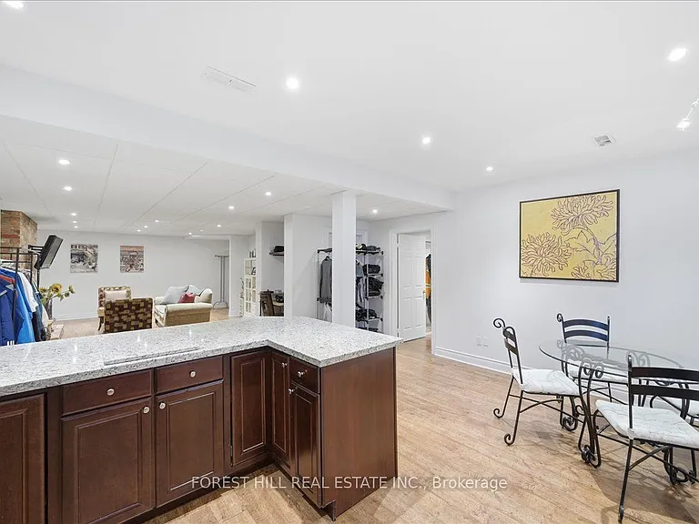 160 Kootenay Rdg #BASEMENT — Photo 14