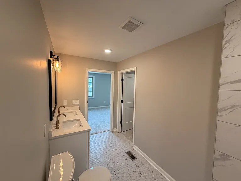110 Cheryl Ct — Photo 15