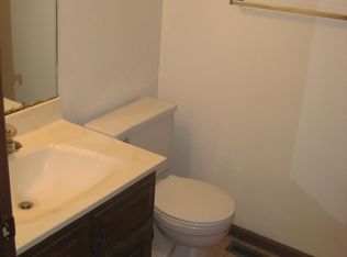 2945 Cimarron Trl APT 1, Madison, WI 53719