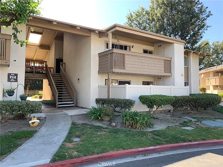 8877 Lauderdale Ct #214C — Photo 14
