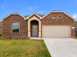920 Rusty Spur Ln, Haslet, TX 76052