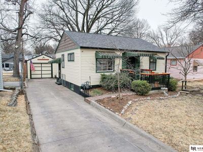 3938 S 18th St, Lincoln, NE, 68502