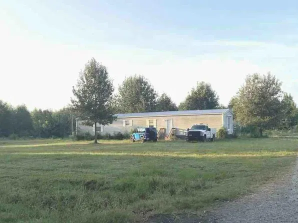 200 County Road 2711, Shelbyville, TX 75973