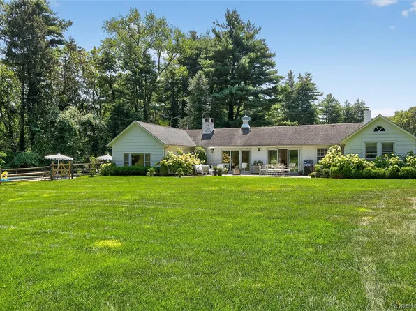 760 Chicken Valley Road, Locust Valley, NY 11560