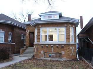 7734 S Euclid Ave, Chicago, IL 60649